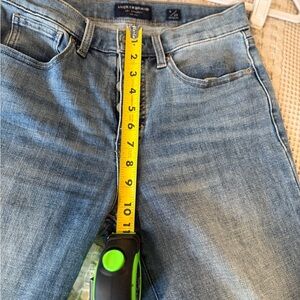 Lucky Brand women’s  Light Blue Slim Jeans